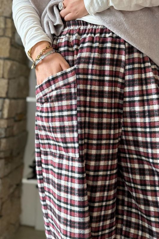 Jasper Plaid Brushed Cotton Shelby Barrel Pant Burgundy